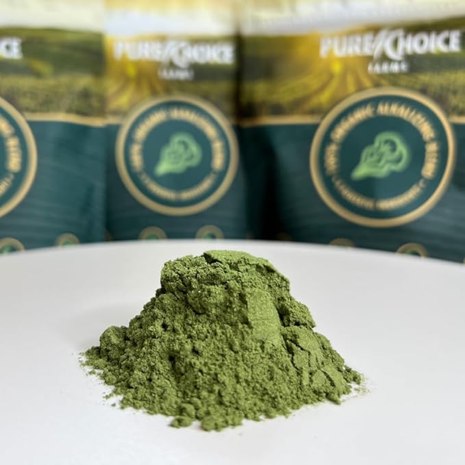 Organic Greens Superfood Powder USA Grown - Kale Wheatgrass Broccoli Astragalus Spirulina &amp Chlorella USA Grown (10.6 oz 1 Month Supply)