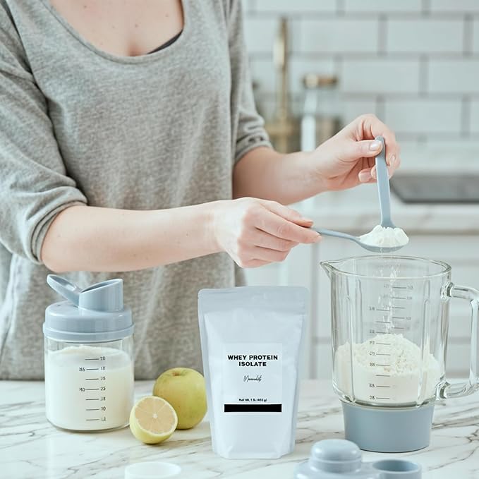 Minimalist Whey Protein Isolate 90 Ideal for Smoothies and Shakes Packaged for Convenience in a Resealable Bag (2 Pound Unflavored)