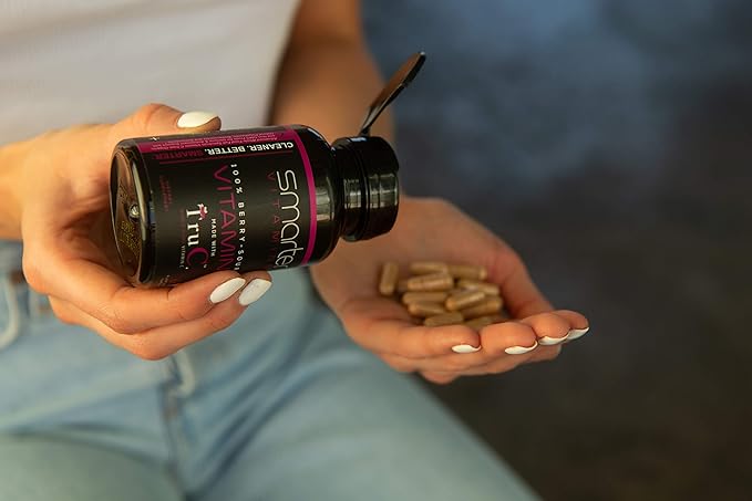 Smarter Raw Whole Food Vitamin C from Berries Premium Antioxidants Bioflavonoids &amp Polyphenols 60 Vegan Capsules