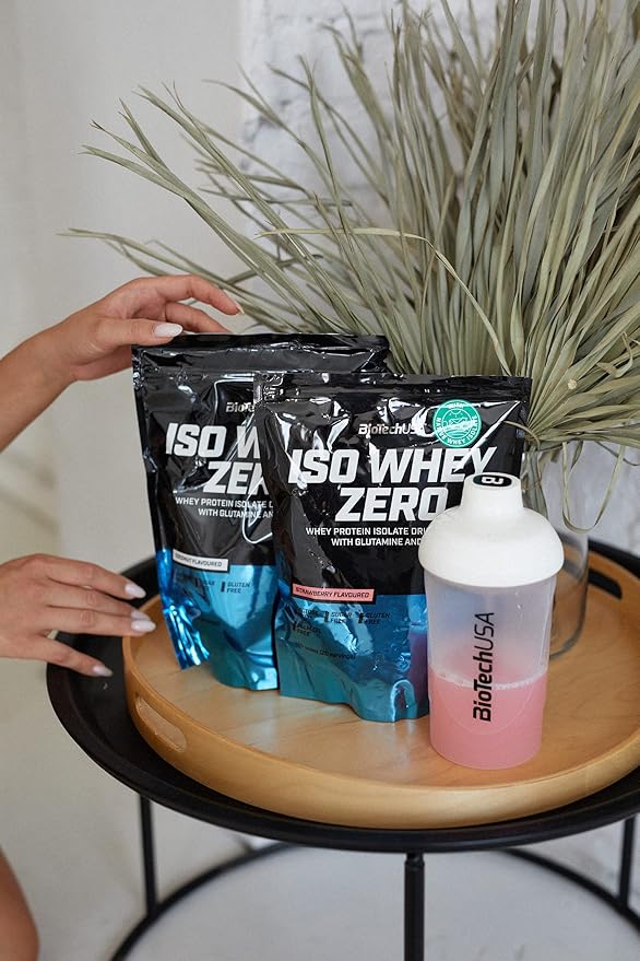 BioTech USA Iso Whey Zero - Cookies &amp Cream - 500 g Bag by BiotechUSA